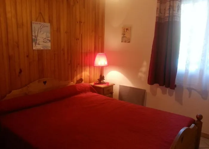 Chalet 126 M² Praloup Uvernet-Fours